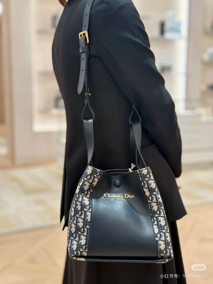 Dior    signature - photo numéro 8