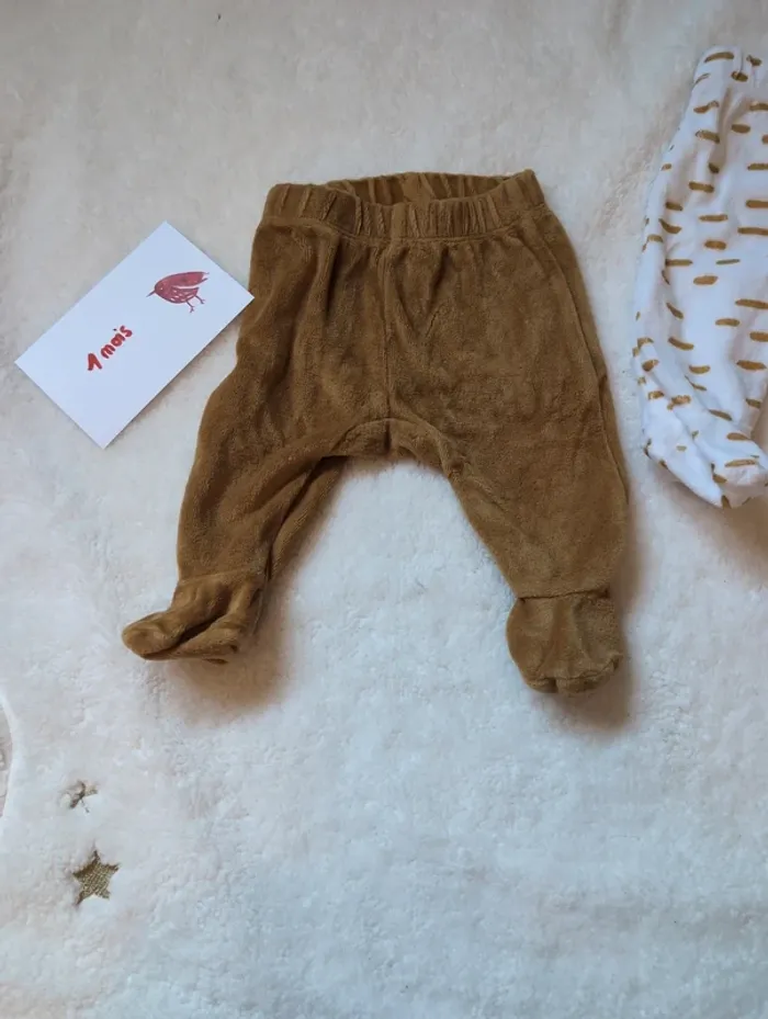 Deux pantalons velours - photo numéro 3