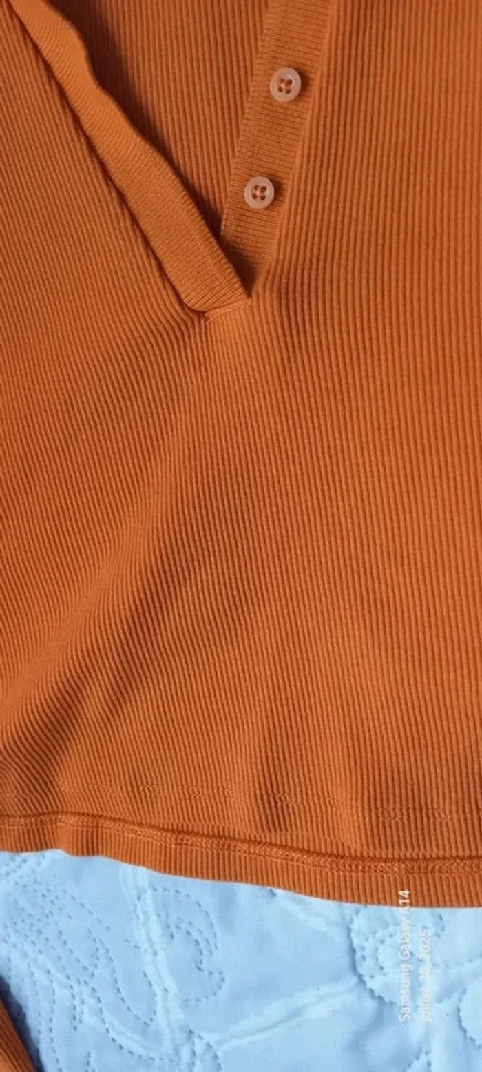 Polo court manches longues maille côtelée col en V à boutons orange femme L zara - photo numéro 13