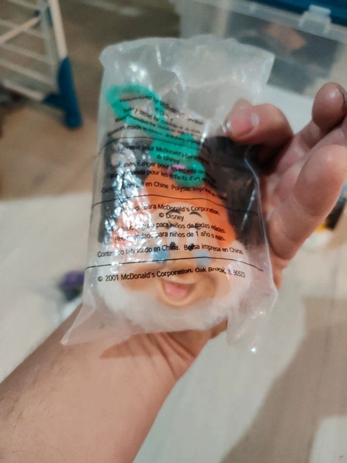 Figurine McDonald's blanche neige et les sept nains - photo numéro 5