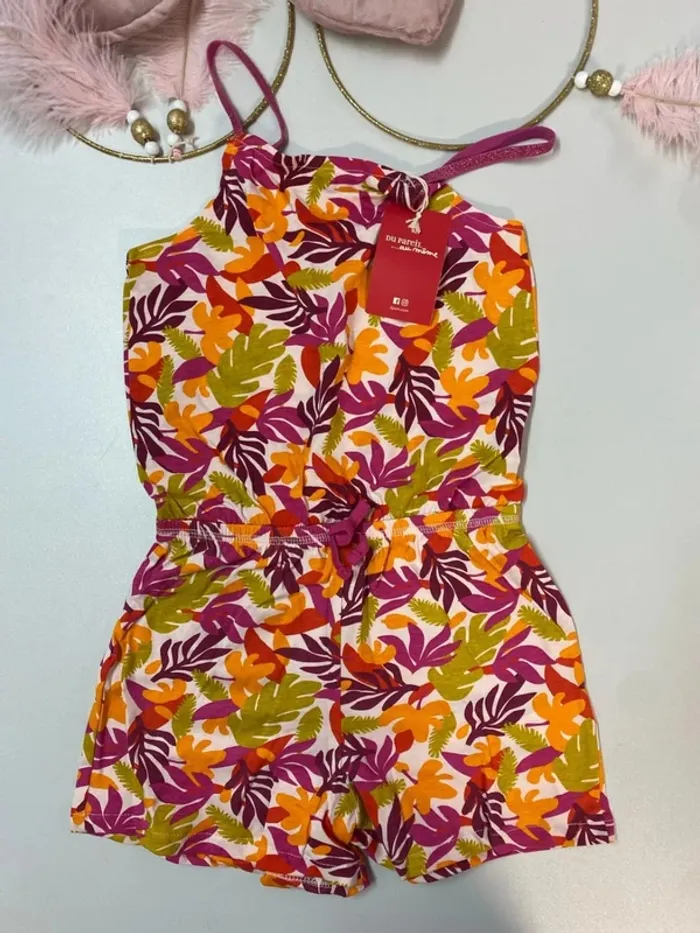 Combinaison short fille (neuf) - Taille 8 ans