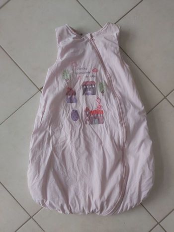 Petite gigoteuse coton épais Vertbaudet 0-6 mois comme neuf (78)