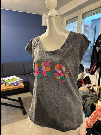 T-shirt valeur 49€