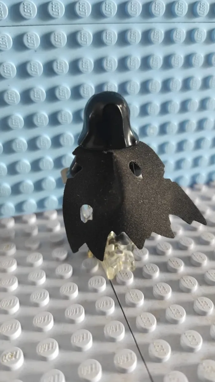 Minifig LEGO Harry Potter detraqueur Dementor - Black with Black Cape - photo numéro 2