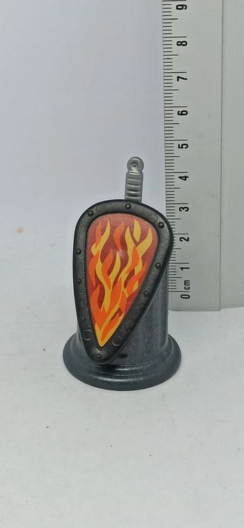 Support rocher épée motif flammes playmobil