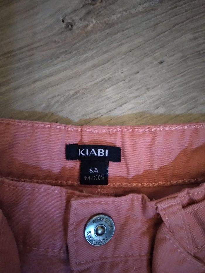 Short fille - photo numéro 3