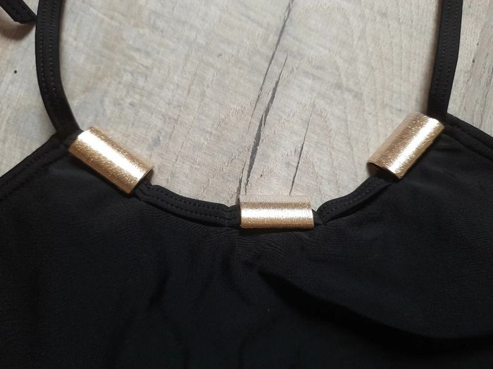 Haut de maillot de bain noir bijoux - photo numéro 2
