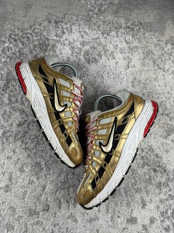 Nike P-6000 Running Metallic Gold - Gold & Silver & Red