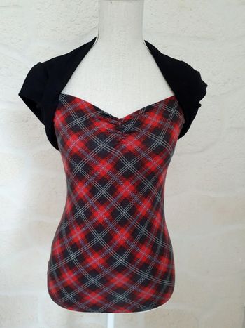 Tee shirt effet 2 en 1 noir et rouge