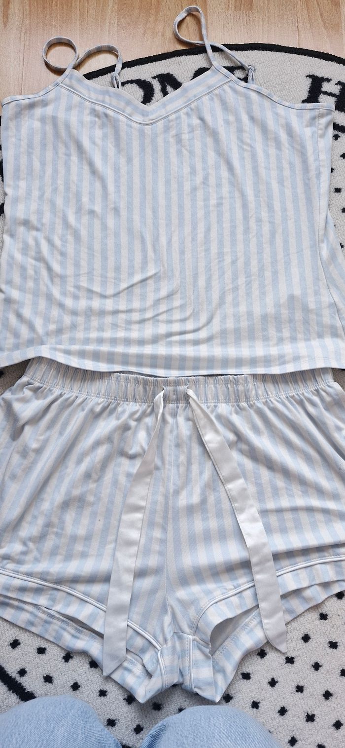 Ensemble pyjama - photo numéro 4