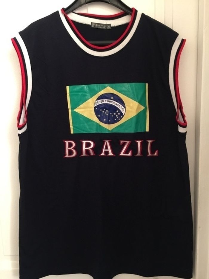 T-shirt Brasil neuf taille XL/XXL