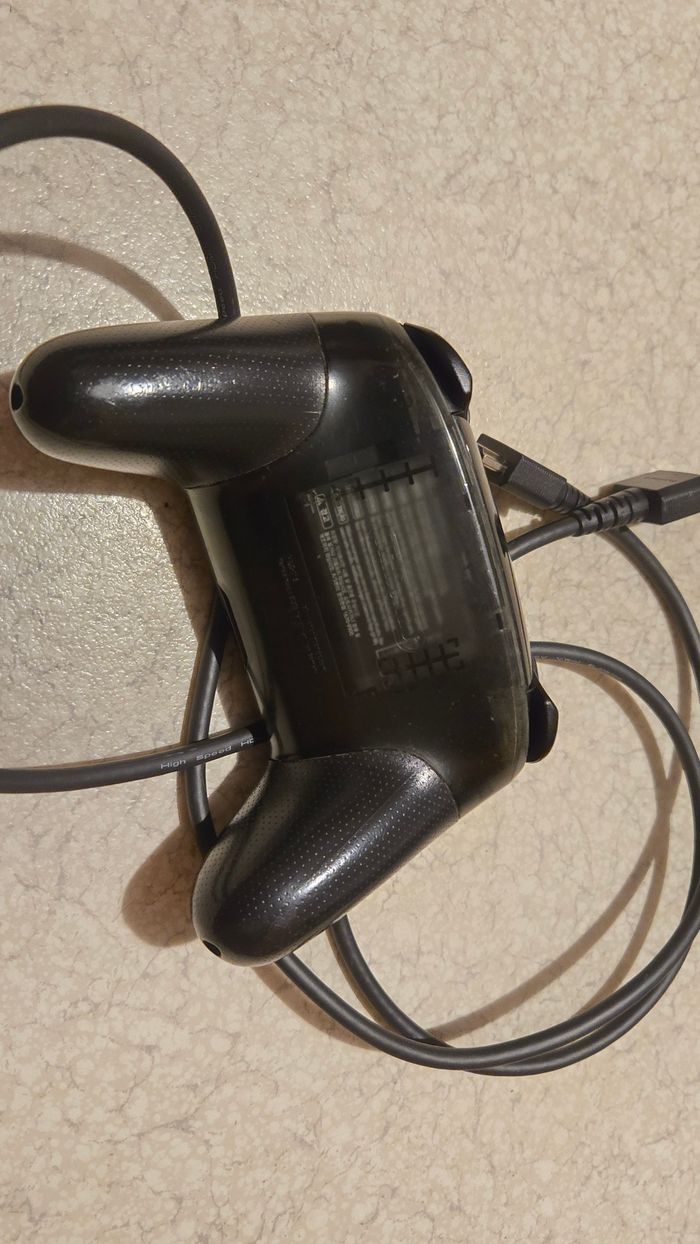 Manette bluetooth pro controller officielle Nintendo switch - photo numéro 2