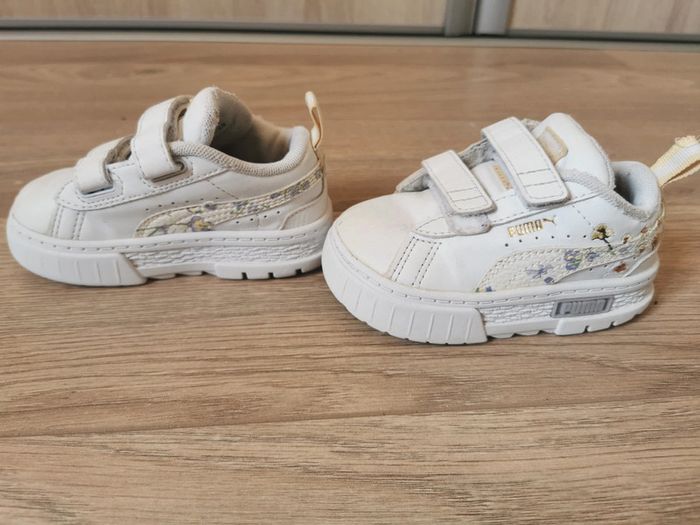 Baskets fleuries puma taille 22 - photo numéro 3