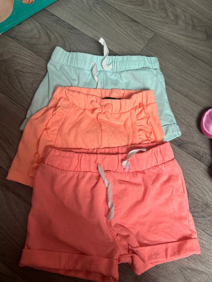 Lot short 18 mois