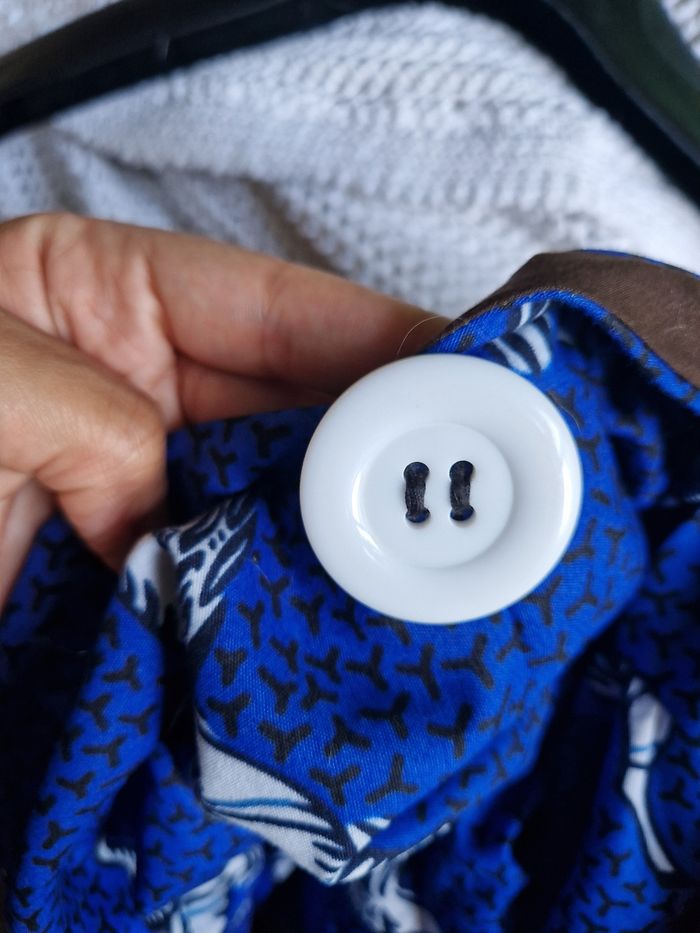 Haut à basque wax type africain bleu motifs chevaux blancs taille 46/48 - photo numéro 6