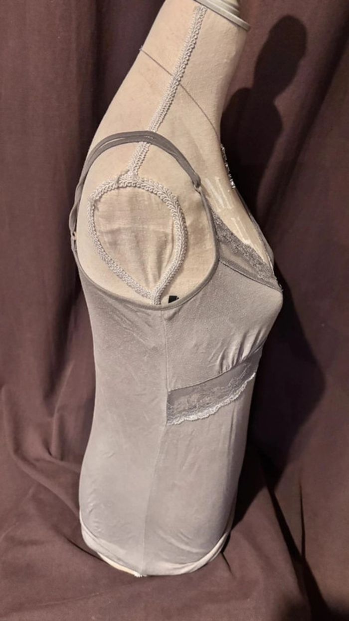 💕 top kaki décoleté et dentelle taille 36 S #morgan - photo numéro 3