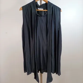 Tunique sans manches noire Mecchu Italy taille unique coupe fluide plissée bohème chic A1285