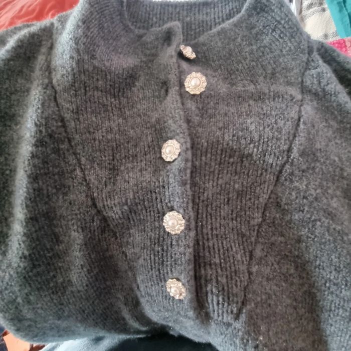 Robe pull en laine kaki avec bouton décoratifs devant 52 54 kiabi neuve jamais portée sans étiquette - photo numéro 4