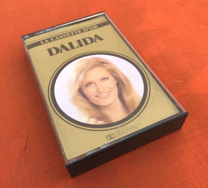 Cassette audio Dalida (1980) Compilation La cassette d' or Barclay 490341 - photo numéro 2