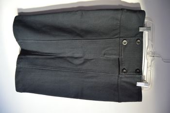 Jupe crayon noire Bershka – Taille M – Bouton manquant