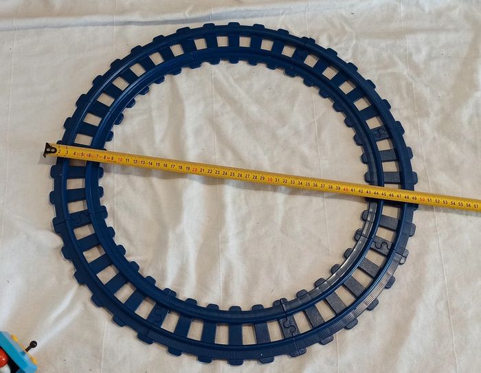 Circuit avec rails et train playmobil 123 - photo numéro 15