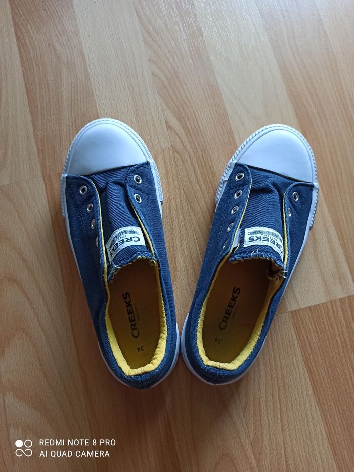Baskets CREEKS - pointure 34 - photo numéro 4