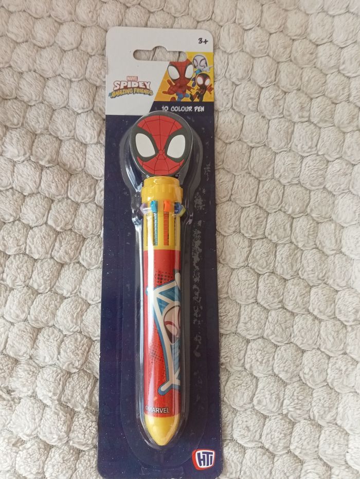 Stylo 10 couleurs  spiderman Marvel