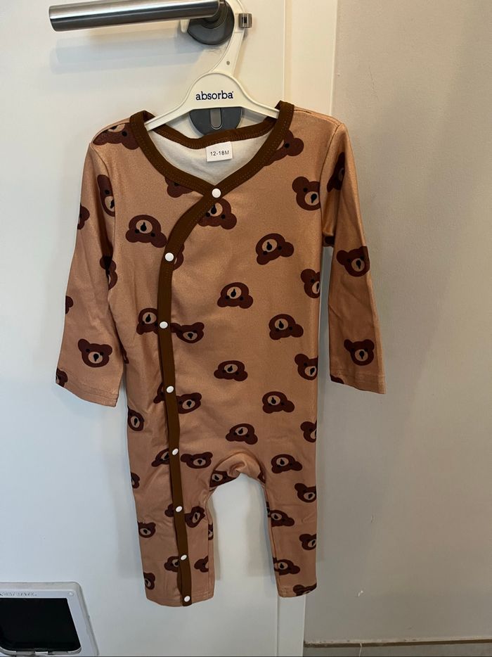 Lot de 3 pyjama 12/18 mois - photo numéro 2