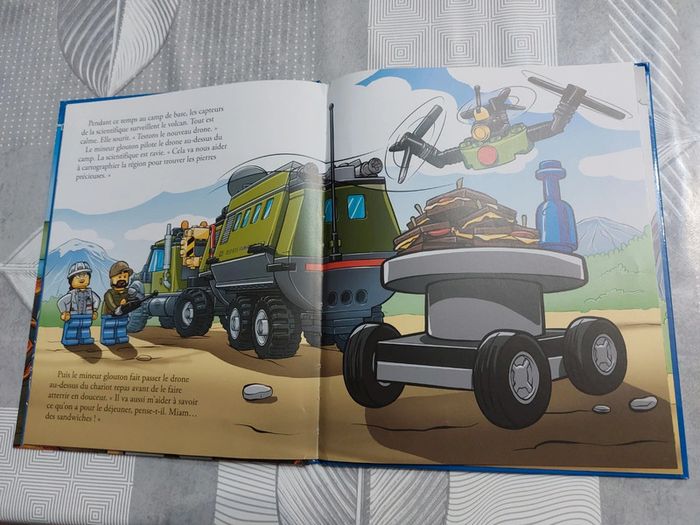 Livre Lego city - photo numéro 3