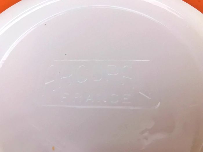 Années 1960  Saladier  Arcopal France Décor fleuri et bords festonnés - photo numéro 4