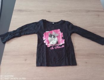 T-shirt longue manches chat 3 ans