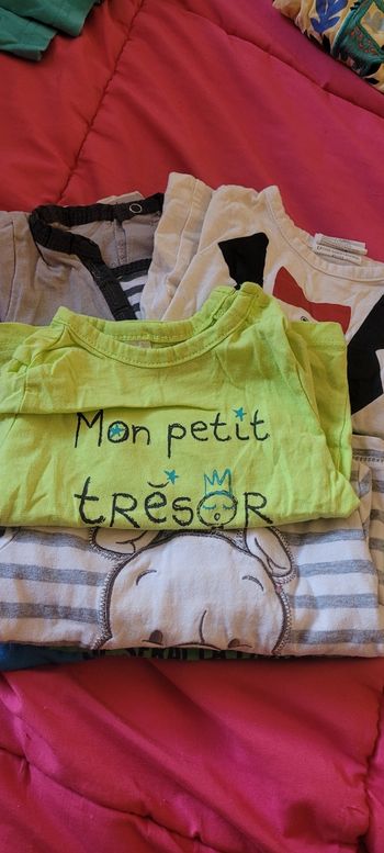 Lot 7 hauts manches longues 1 mois
