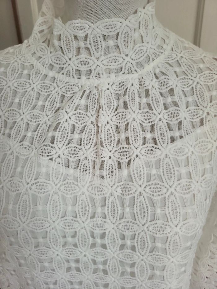 Superbe robe blanche - photo numéro 2