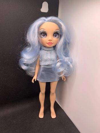 Poupée rainbow high Classic Gabriella