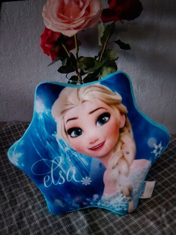 Coussin fille elsa
