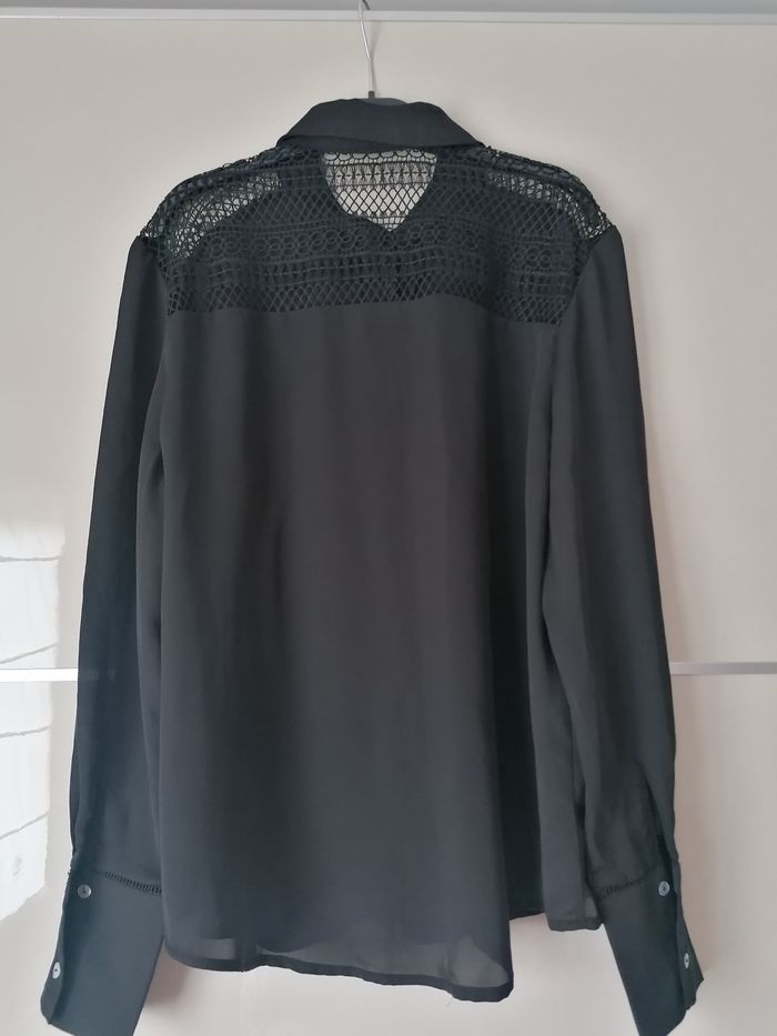 Chemise noir - photo numéro 2