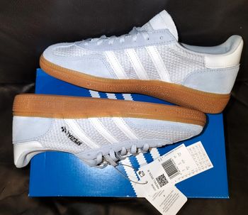 Baskets Adidas Spezial bimatières - bleu clair