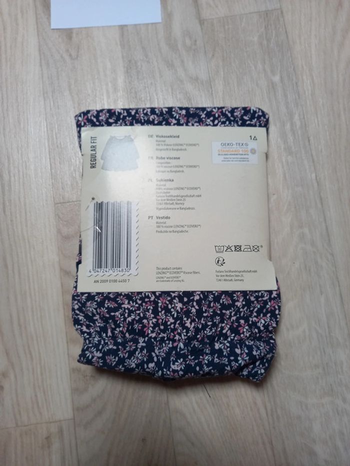 Robe neuve - photo numéro 2