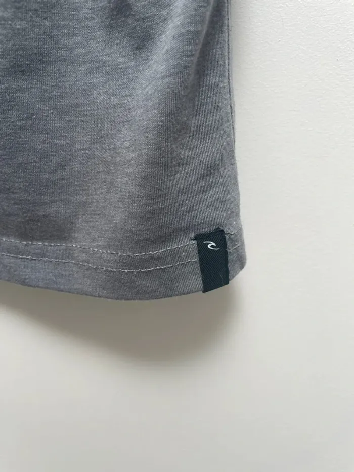 Grey T-shirt Rip Curl mens Size Small - photo numéro 6