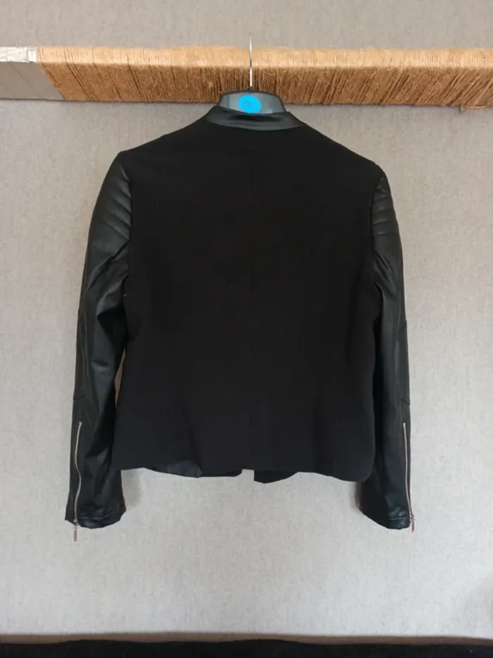 Veste 44 - photo numéro 2