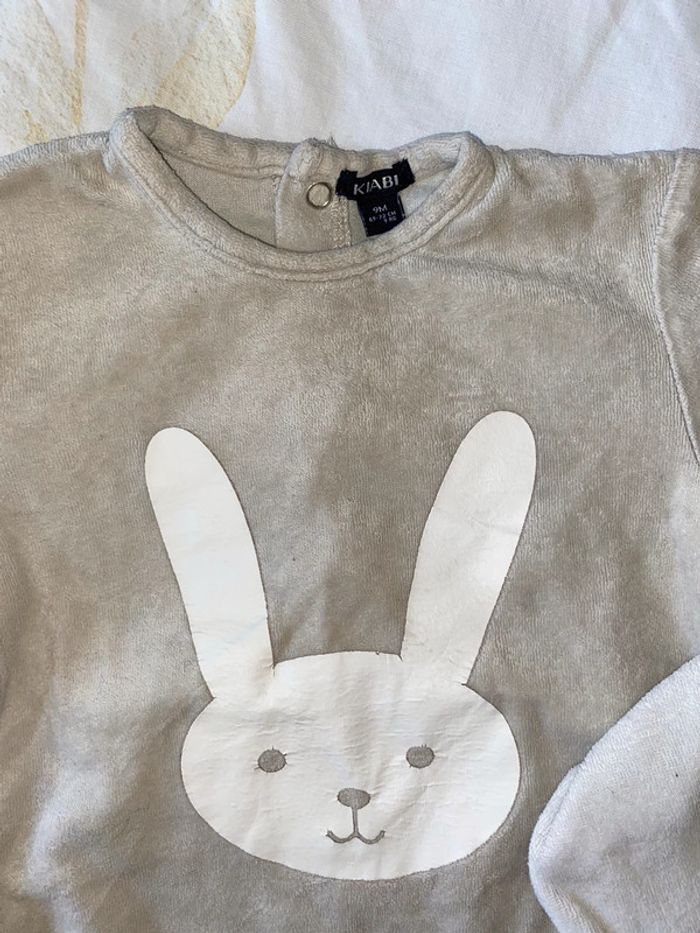 Lot 3 pyjamas, taille 9 mois, marque Kiabi. - photo numéro 2