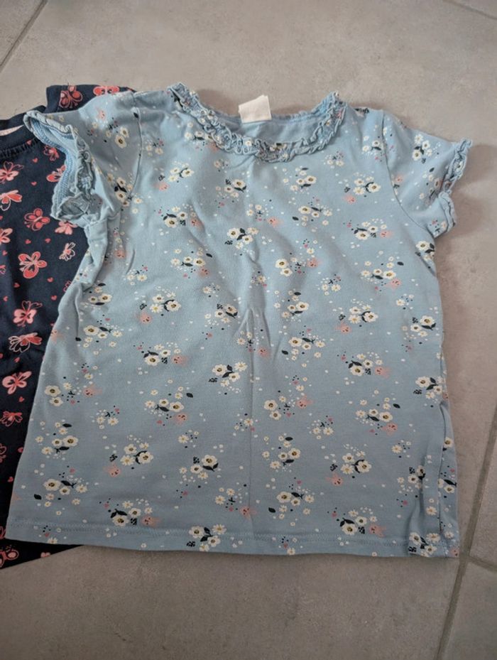 Lot de 2 Tshirts - photo numéro 2