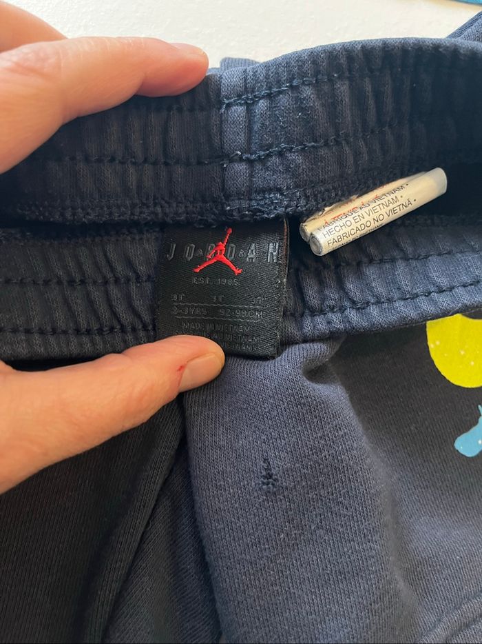 Ensemble Nike Jordan 2/3 ans - photo numéro 5