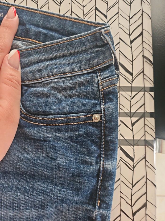Jean marque Levi's - photo numéro 6