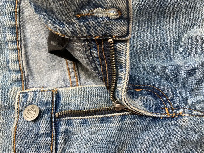 jeans droit Cheap Monday  taille 27/32 - photo numéro 6