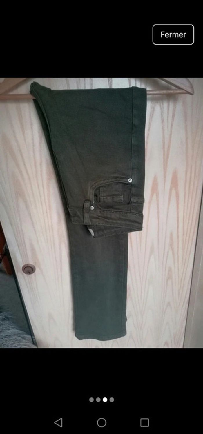Jeans cargo vert kaki - photo numéro 3