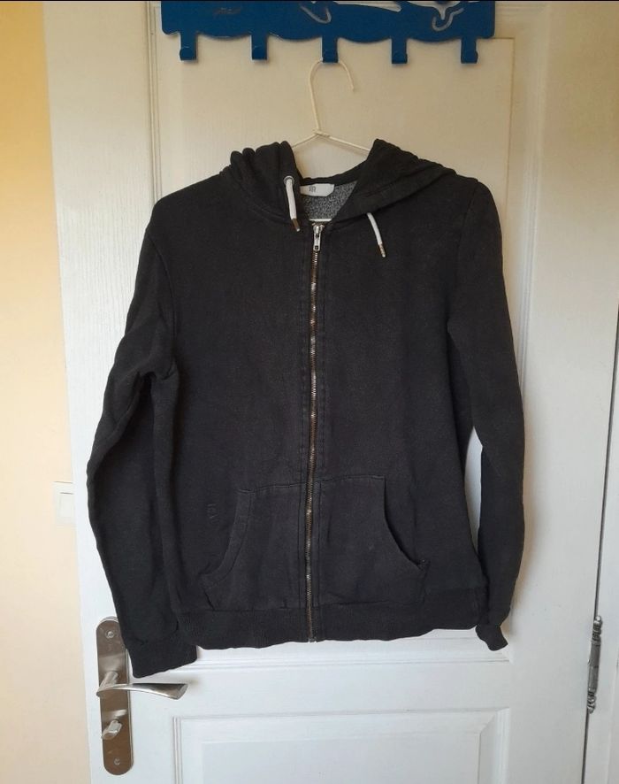 Sweat zippé