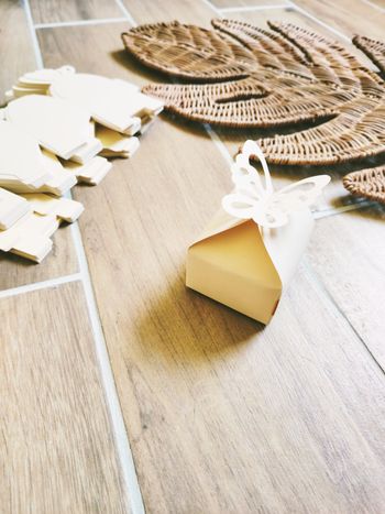 🎊Lot de Boîtes/ contenants à dragées papillons beige pour tous évènements neuves