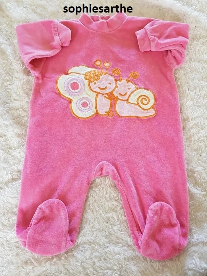 attention je vends à l'unité lot de 5 de pyjamas fille 3 mois velours - photo numéro 5