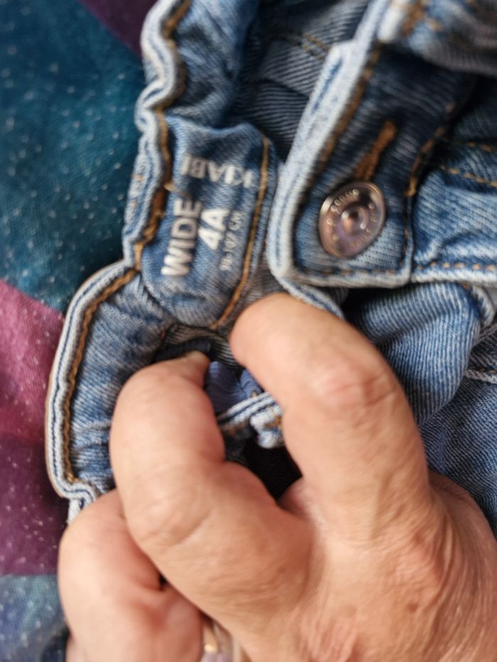 Beau jean large taille ajustable - photo numéro 8